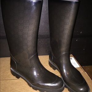 WOMENS AUTHENTIC GUCCI RAIN BOOTS SIZE 40/9